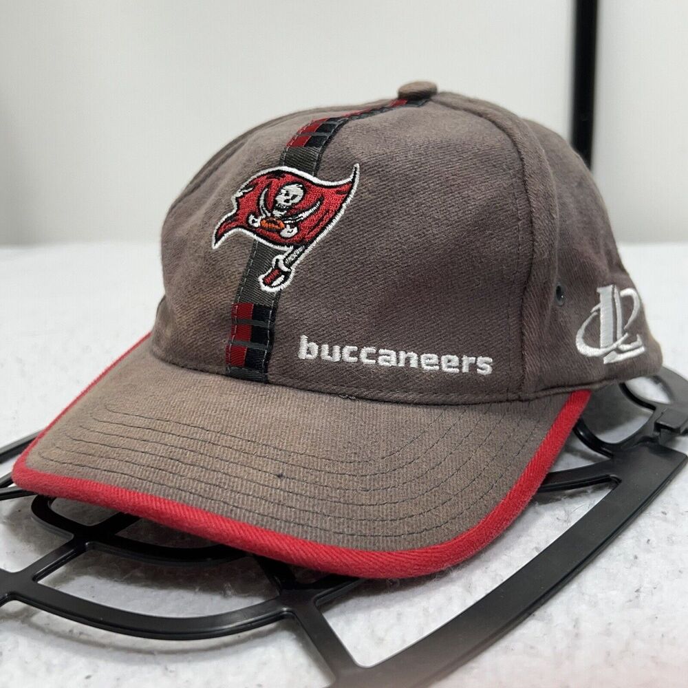 Vintage Logo Athletic Kids NFL Tampa Bay Buccaneers Adjustable Baseball Cap Hat